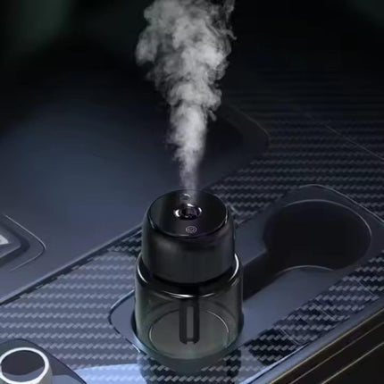 معطر جو للسيارة بلو مان 130 مل، 3 أوضاع رش، تحكم باللمس، شاشة LED، وقت شحن ساعة واحدة، بطارية 200 مللي أمبير/ساعة، تغطية 20 مترًا مربعًا، وقت عمل من 3 إلى 4 ساعات