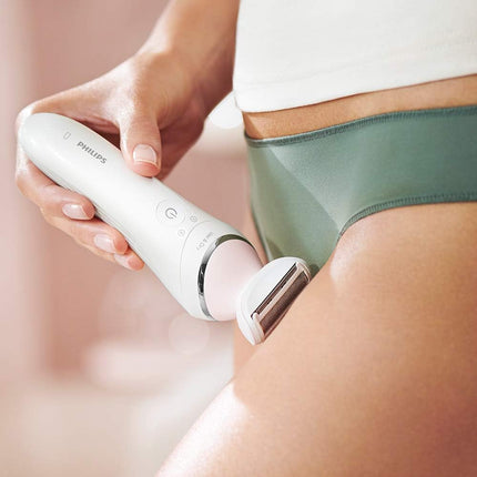 ماكينة إزالة الشعر اللاسلكية Philips Epilator Series 8000 للاستخدام الرطب والجاف للساقين والجسم مع 5 ملحقات. رأس حلاقة ومشط تشذيب. 3 دبابيس، Bre710/01.