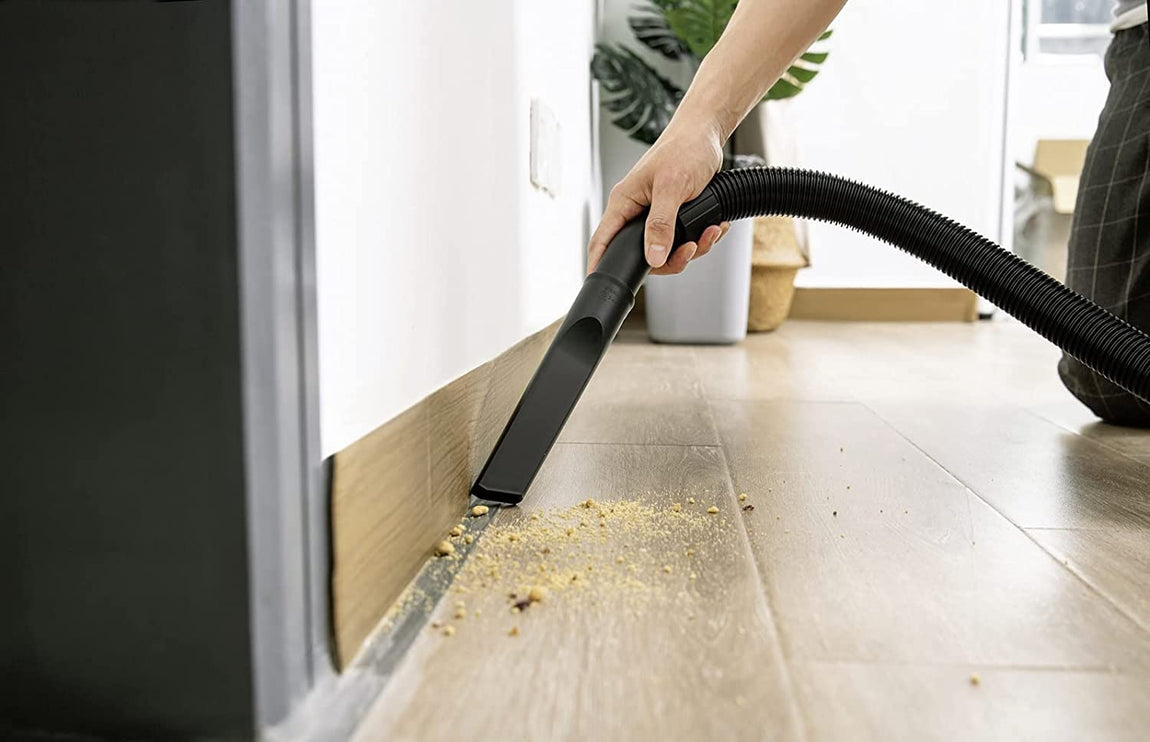 مكنسة كهربائية متعددة الأغراض Karcher WD 1s Classic بهيكل من الفولاذ المقاوم للصدأ