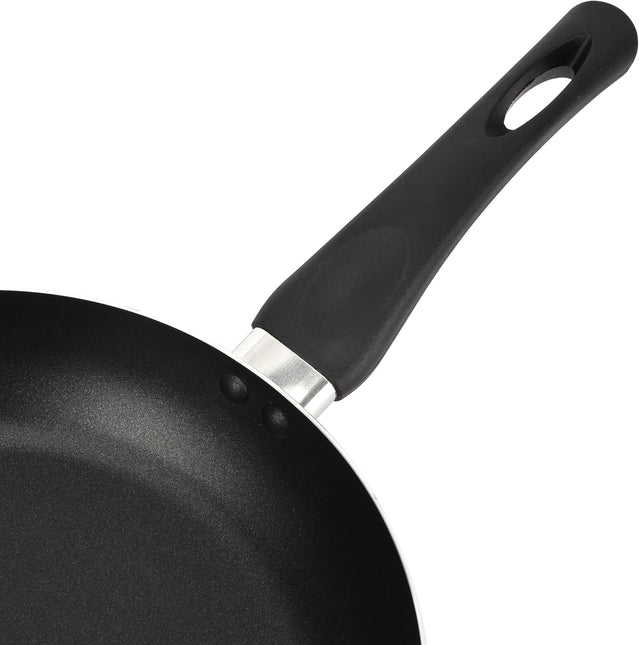 Salford 26cm Non Stick Fry Pan Ceramic Coating Healthier Ceramic Chemical Free Non-Stick Heat Resistant Exterior Double Layer Coating, red