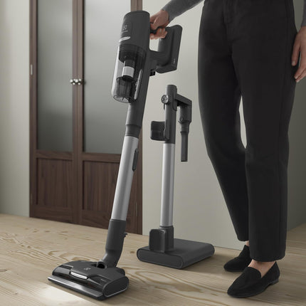 Electrolux UltimateHome 900 150AW handstick vacuum cleaner