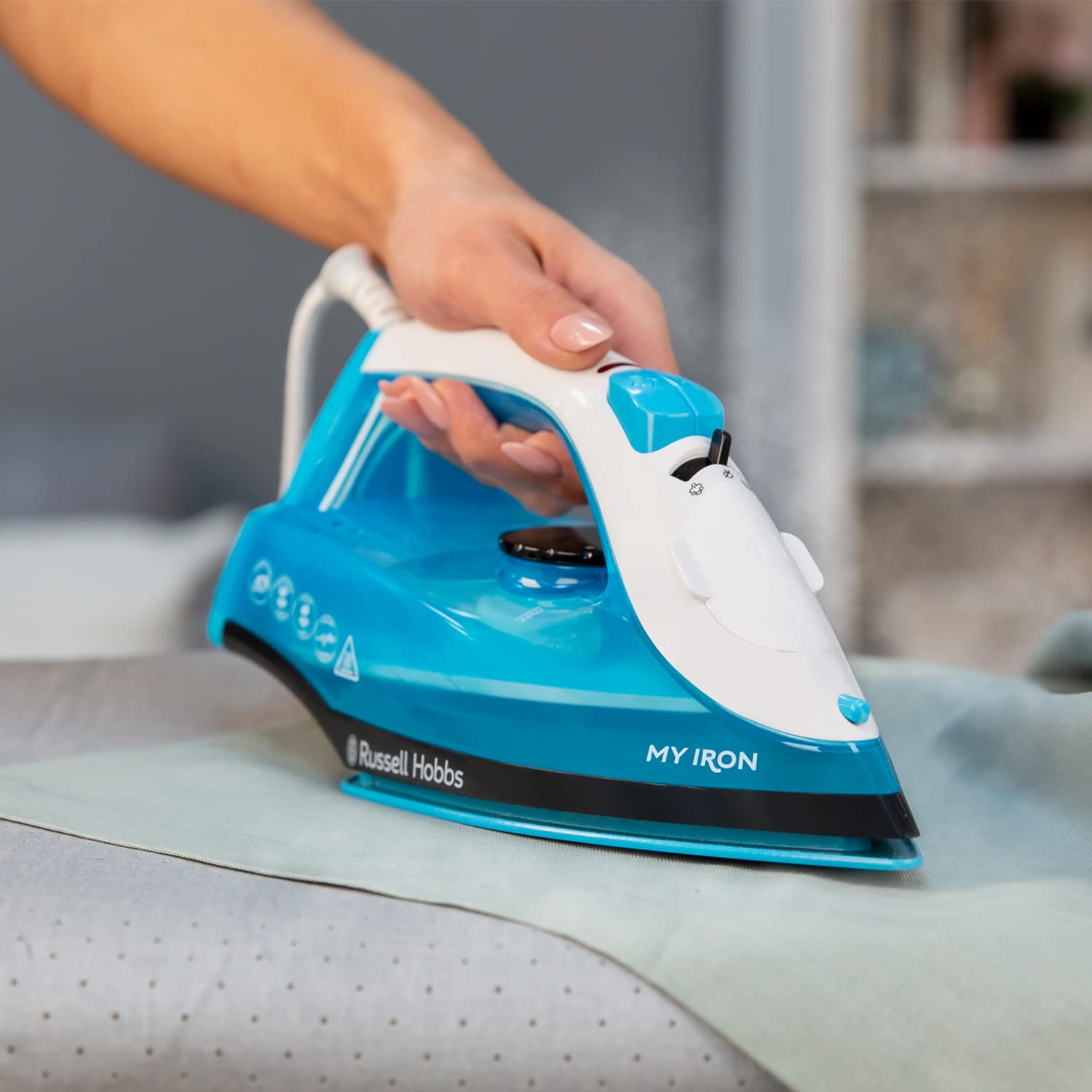 Russell Hobbs 1800W My Iron Steam Iron, Ceramic Soleplate, 260 ml Water Tank with 2m Power Cord, Self-Clean Function and Two Metre Power Cable, 25580 (Blue and White)