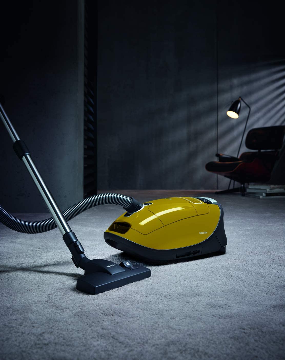 Miele Bagged Vacuum Cleaner Complete C3 Allergy With Hepa Filter, Captures 99.95% Of DUSt, Curry Yellow.